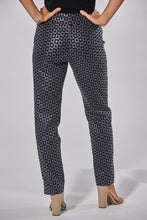 Load image into Gallery viewer, KRAZY LEG BOX PRINT