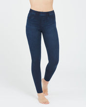 Load image into Gallery viewer, DENIM SPANX JEANS
