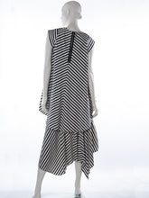 Load image into Gallery viewer, Striped Tunic Top
