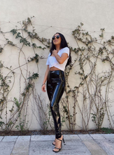 Load image into Gallery viewer, FAUX PATENT LEATHER LEGGING WITH PERFECT CONTROL

