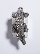 Load image into Gallery viewer, Sterling Silver Aligator Bracelet
