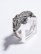 Load image into Gallery viewer, Aligator bracelet
